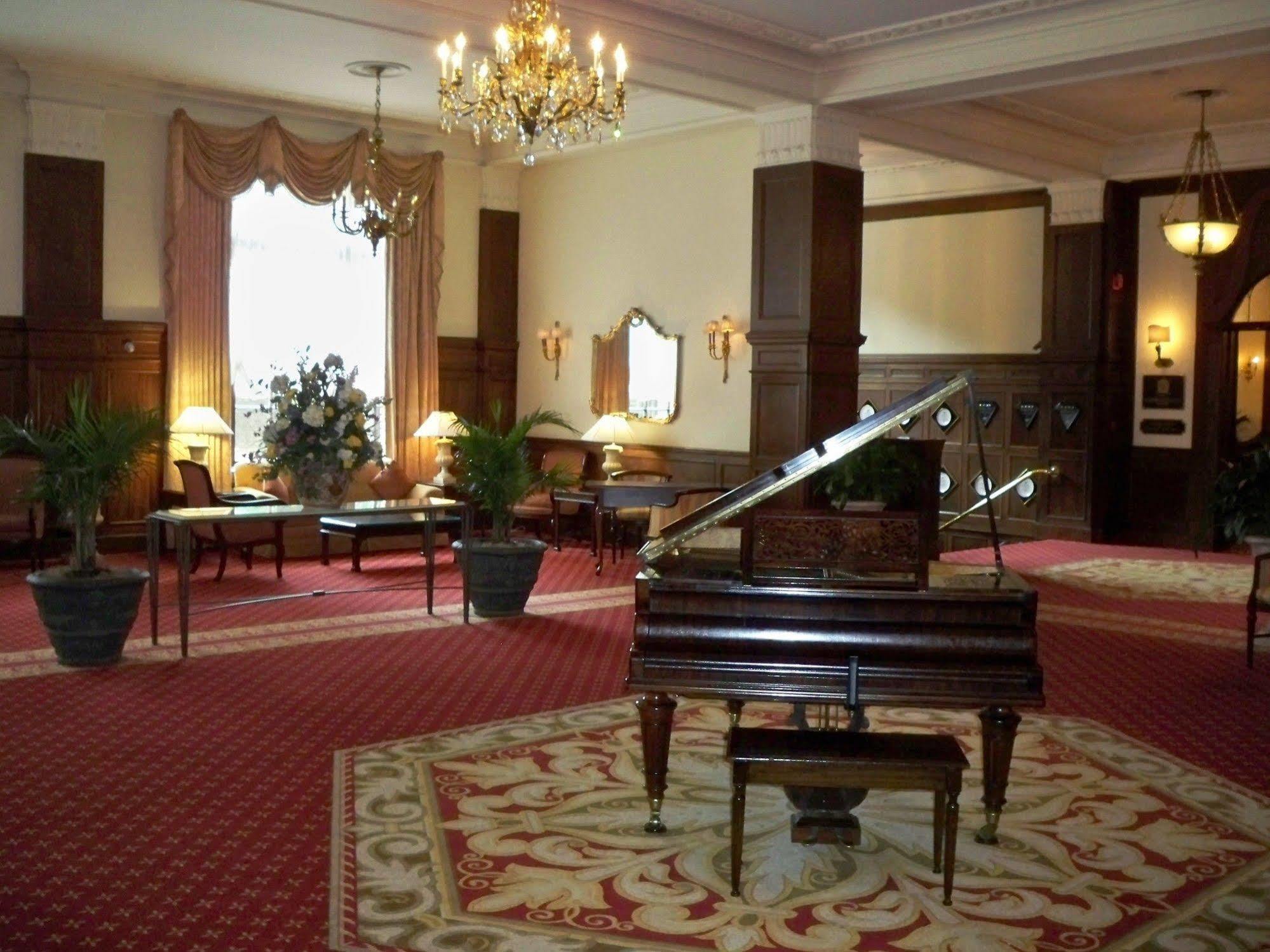 The Yorktowne Hotel, Tapestry Collection By Hilton Extérieur photo