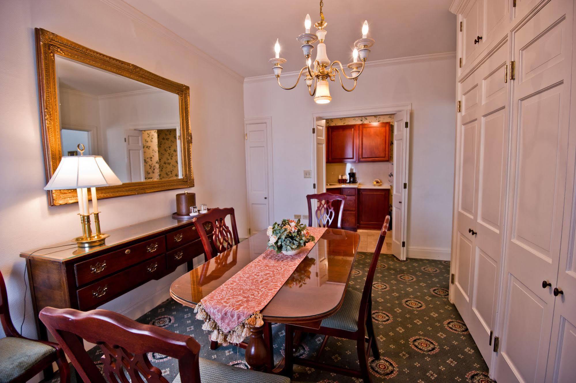 The Yorktowne Hotel, Tapestry Collection By Hilton Extérieur photo